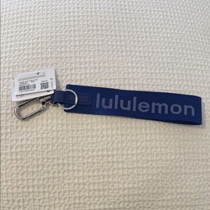 lululemon Neverlost Keychain in Riverside Blue